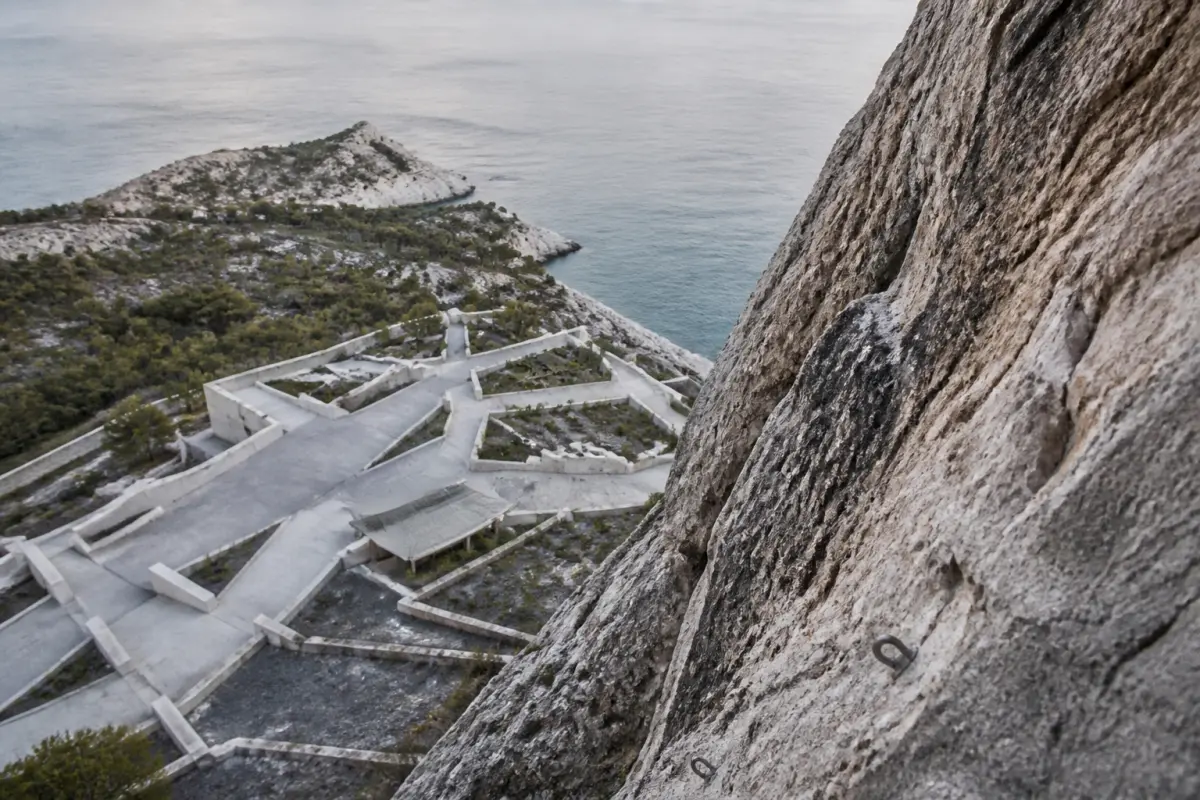 Photo d'illustration : Site d'escalade en falaise
