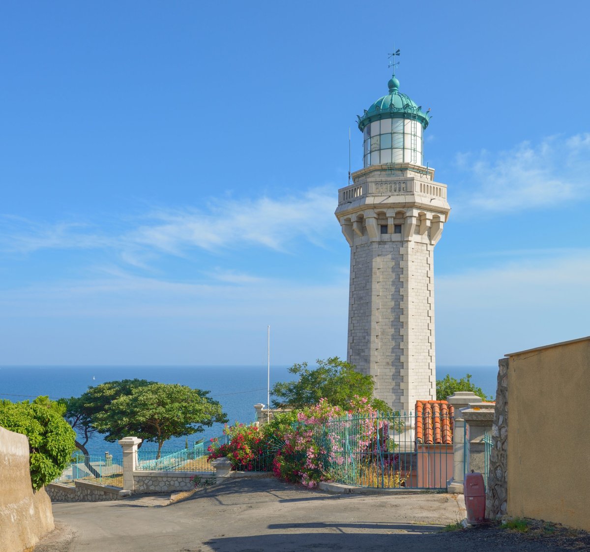 Sète: complete guide to “the Singular Island” between the Mediterranean and the Étang de Thau