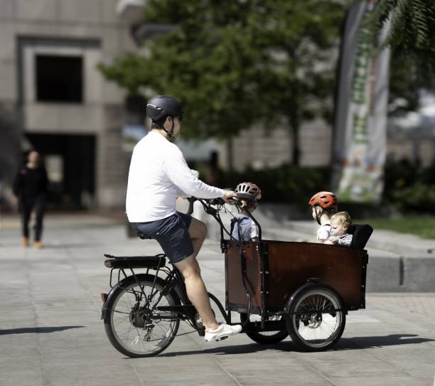 bicicleta cargo eléctrica trayecto urbano 