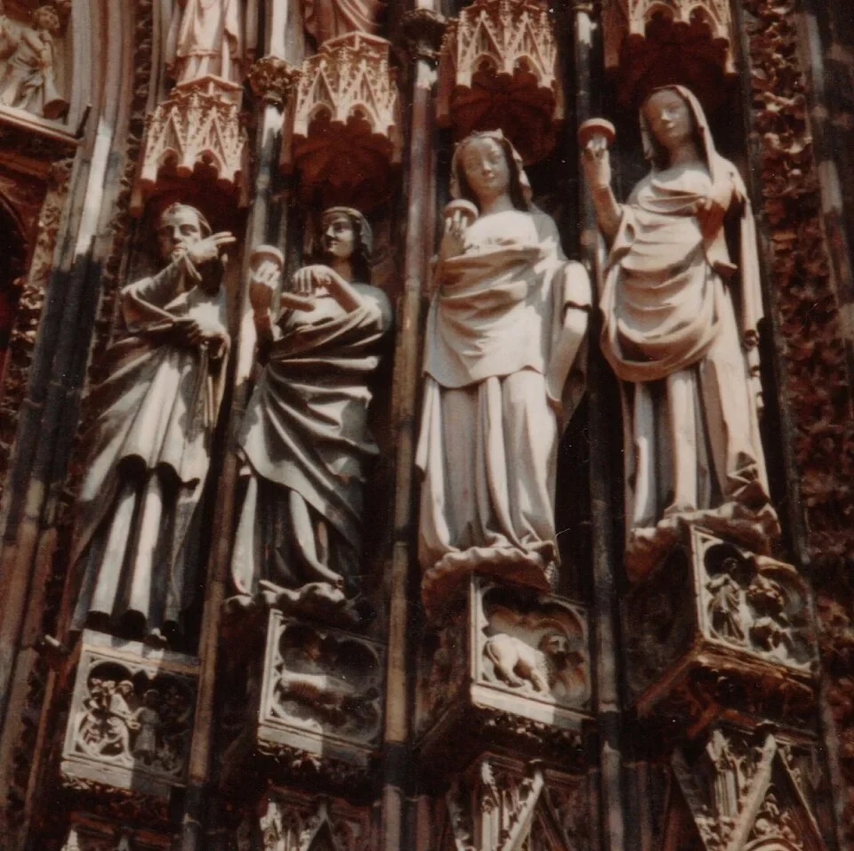 Cathédrale de Strasbourg, l’un des plus beaux monuments de France, avec façade gothique en grès rose