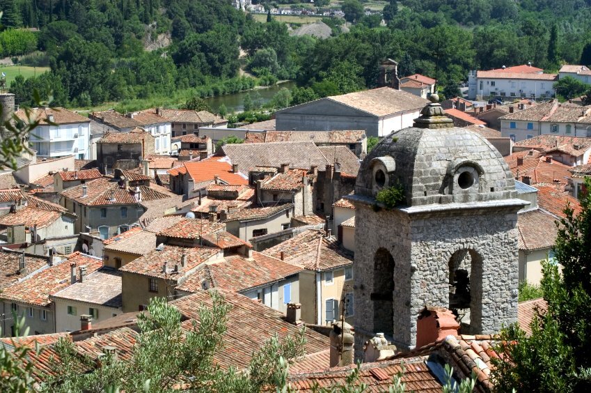 Anduze tourisme : escapade nature et découvertes au cœur des Cévennes