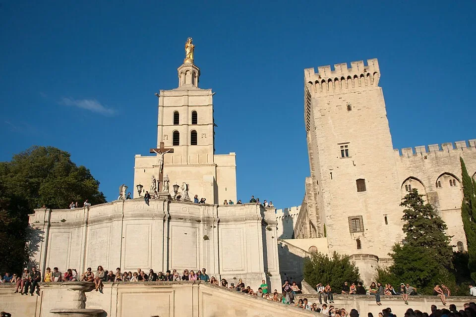 Palais des Papes d’Avignon, monument phare des plus beaux monuments de France