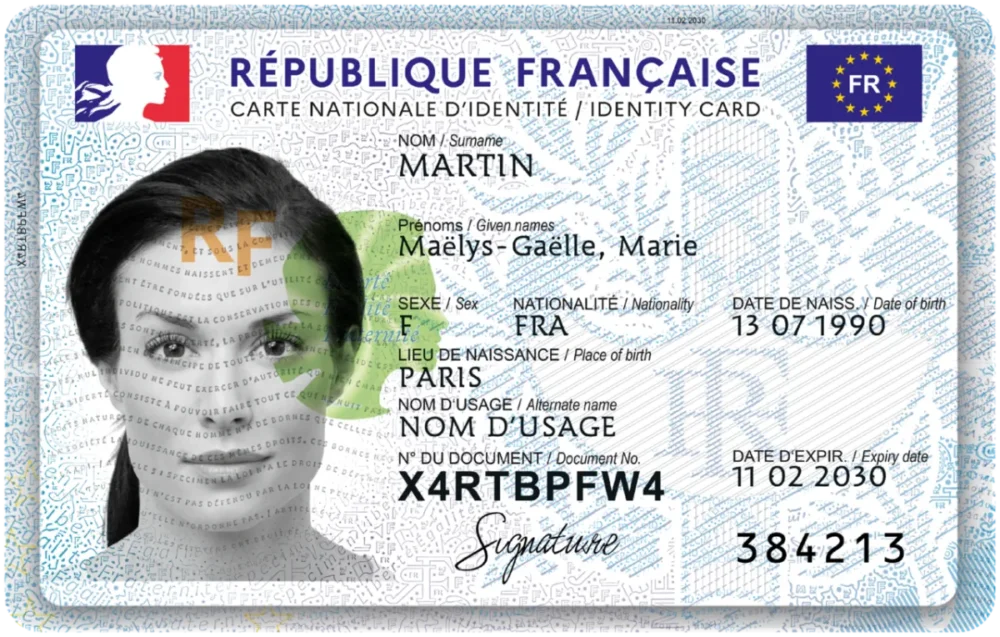 carte nationale d’identité française et justificatif de domicile accepté