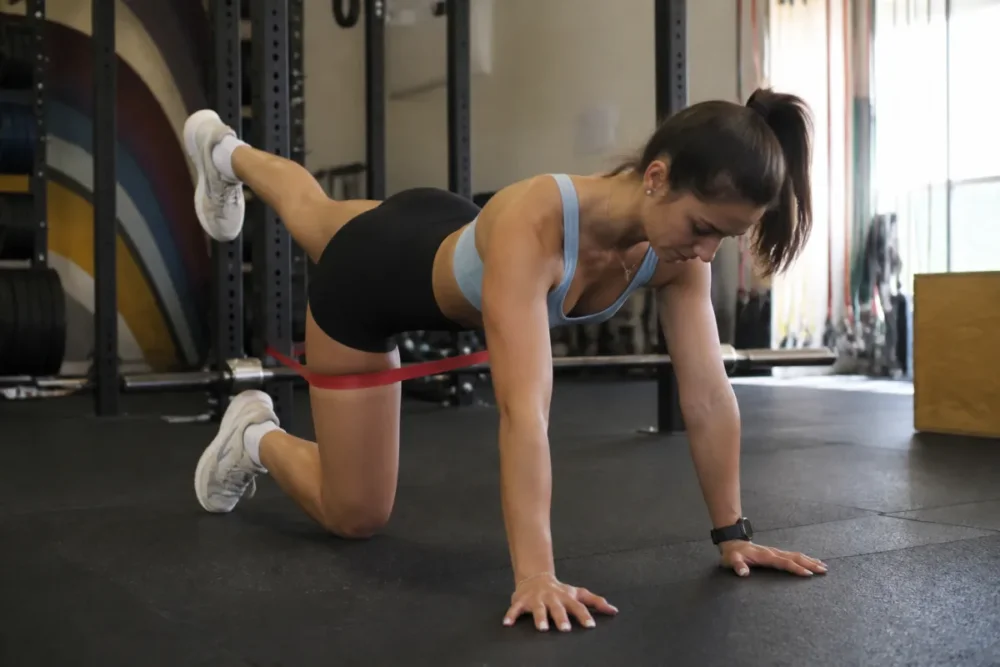 activation musculaire avant une séance de musculation en salle