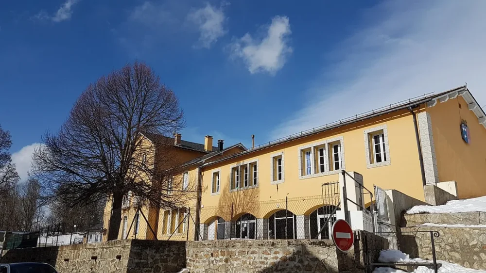 école primaire en France et carte scolaire primaire pour les familles