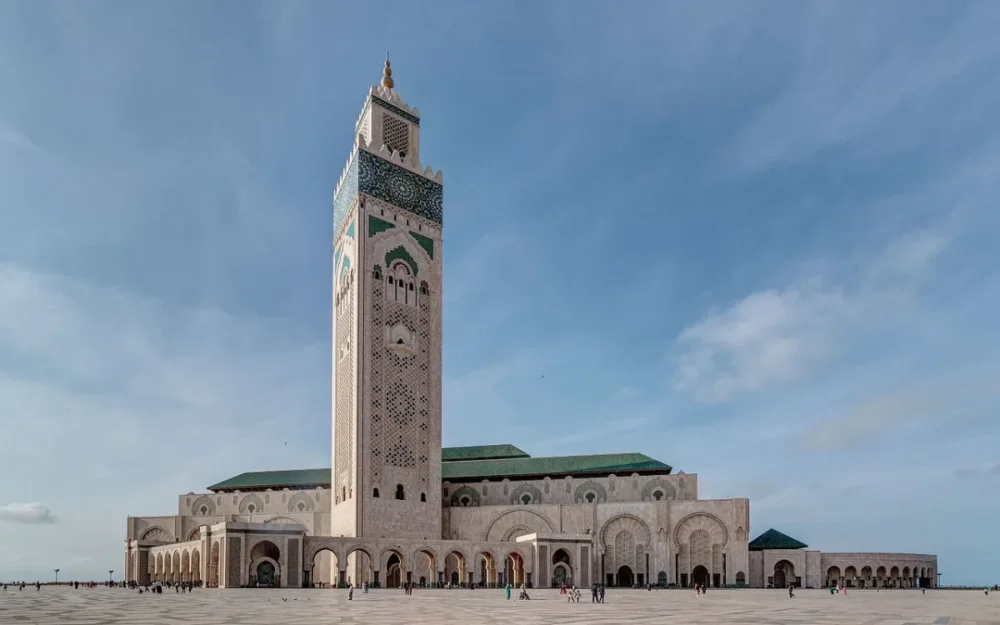 mosquée Hassan II à Casablanca architecture moderne du Maroc