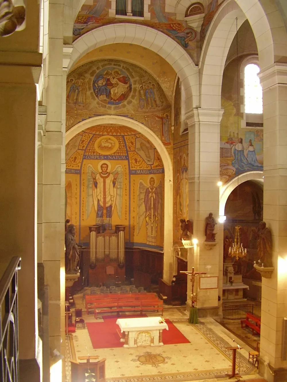 Annonay, intérieur de l'église Notre-Dame.
