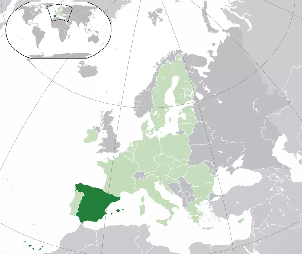 carte de l’Espagne avec régions, villes, frontières et archipels