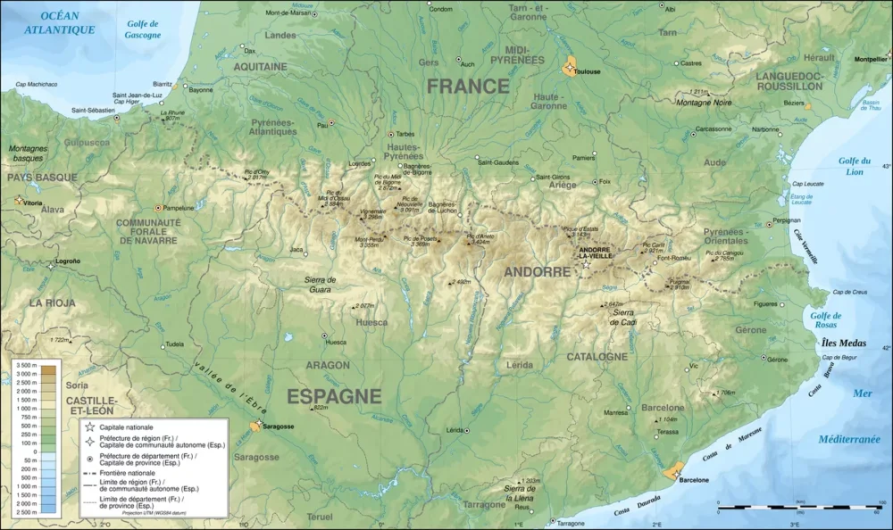 Carte topographique des Pyrénées entre l’Espagne, la France et Andorre